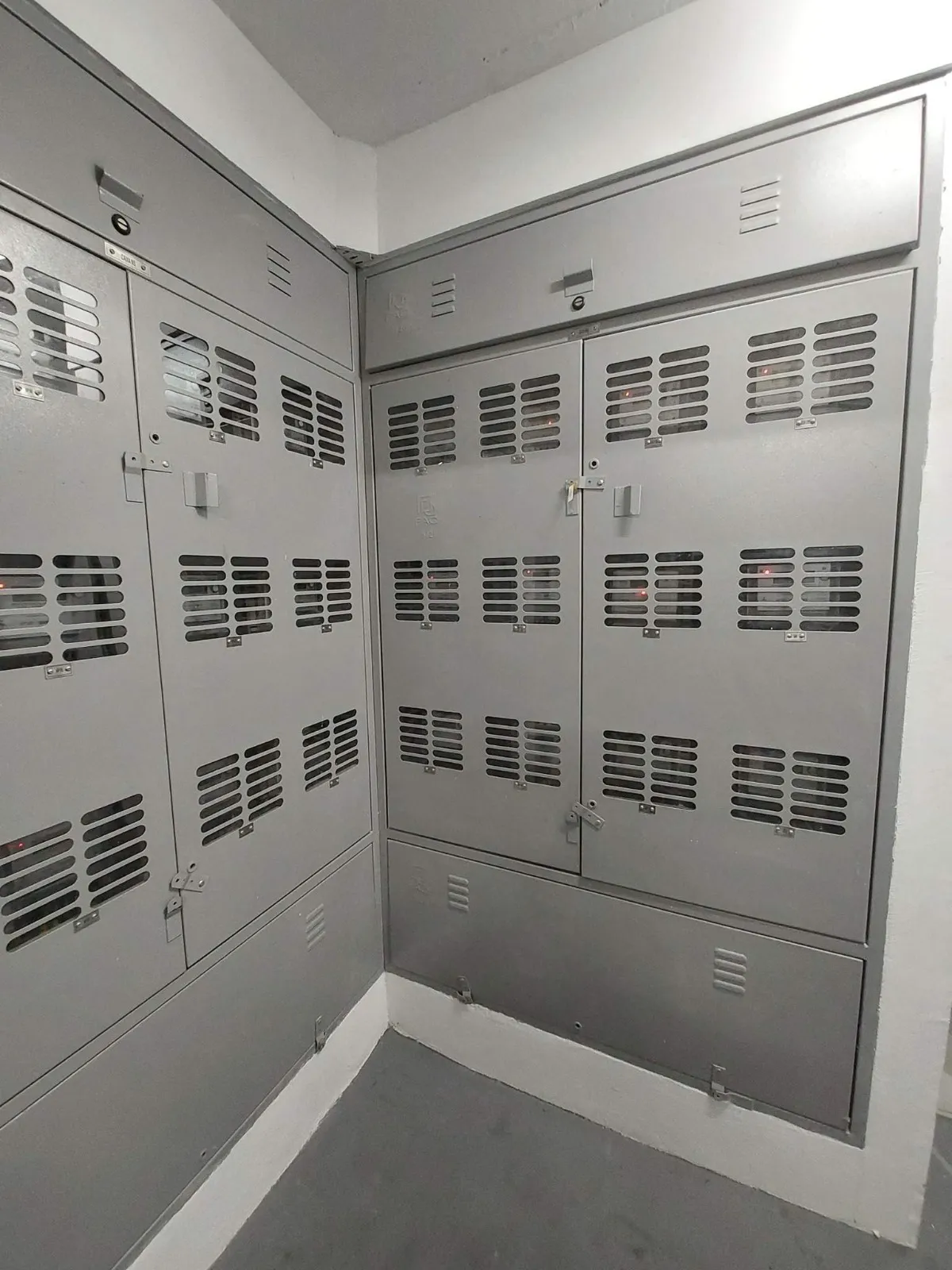 Contrato de manutenção de painéis elétricos